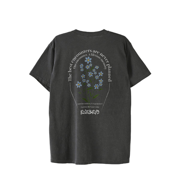 Classic Design ‘Blue Myosotis' Vintage-Wash T-shirt ﾊﾞｯｸﾌﾟﾘﾝﾄ black image