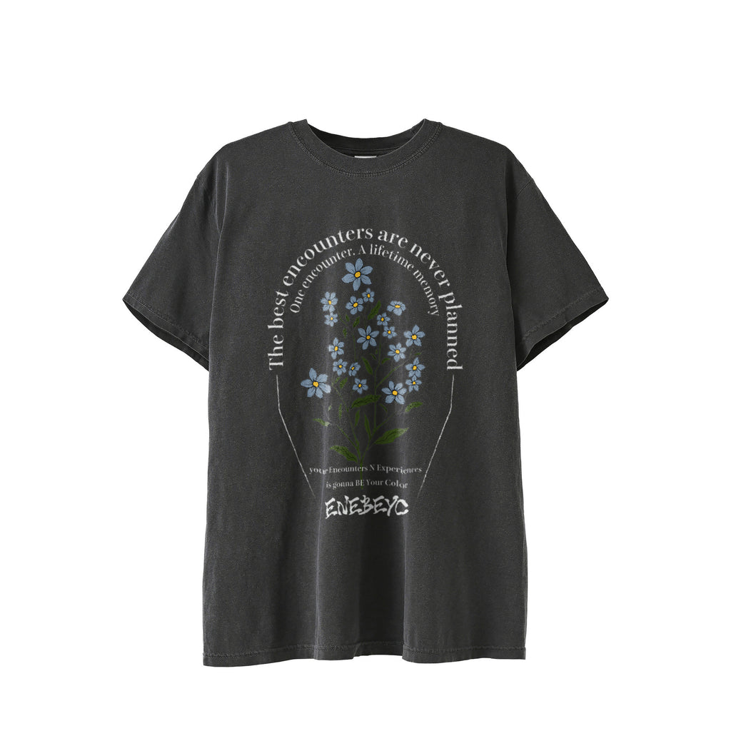 Classic Design ‘Blue Myosotis' Vintage-Wash T-shirt black image